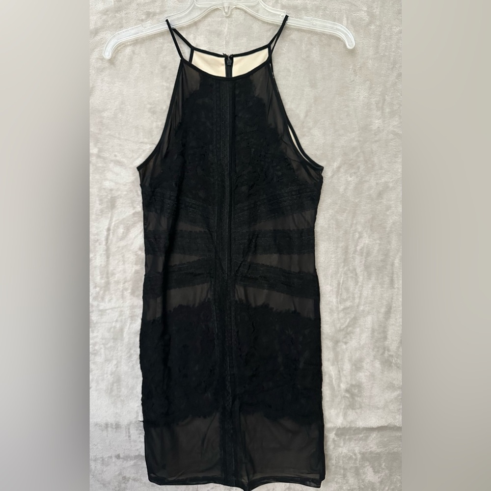 Forever 21 Elegant Black Lace Dress Sheer Lined Halter Sleeveless Size Medium